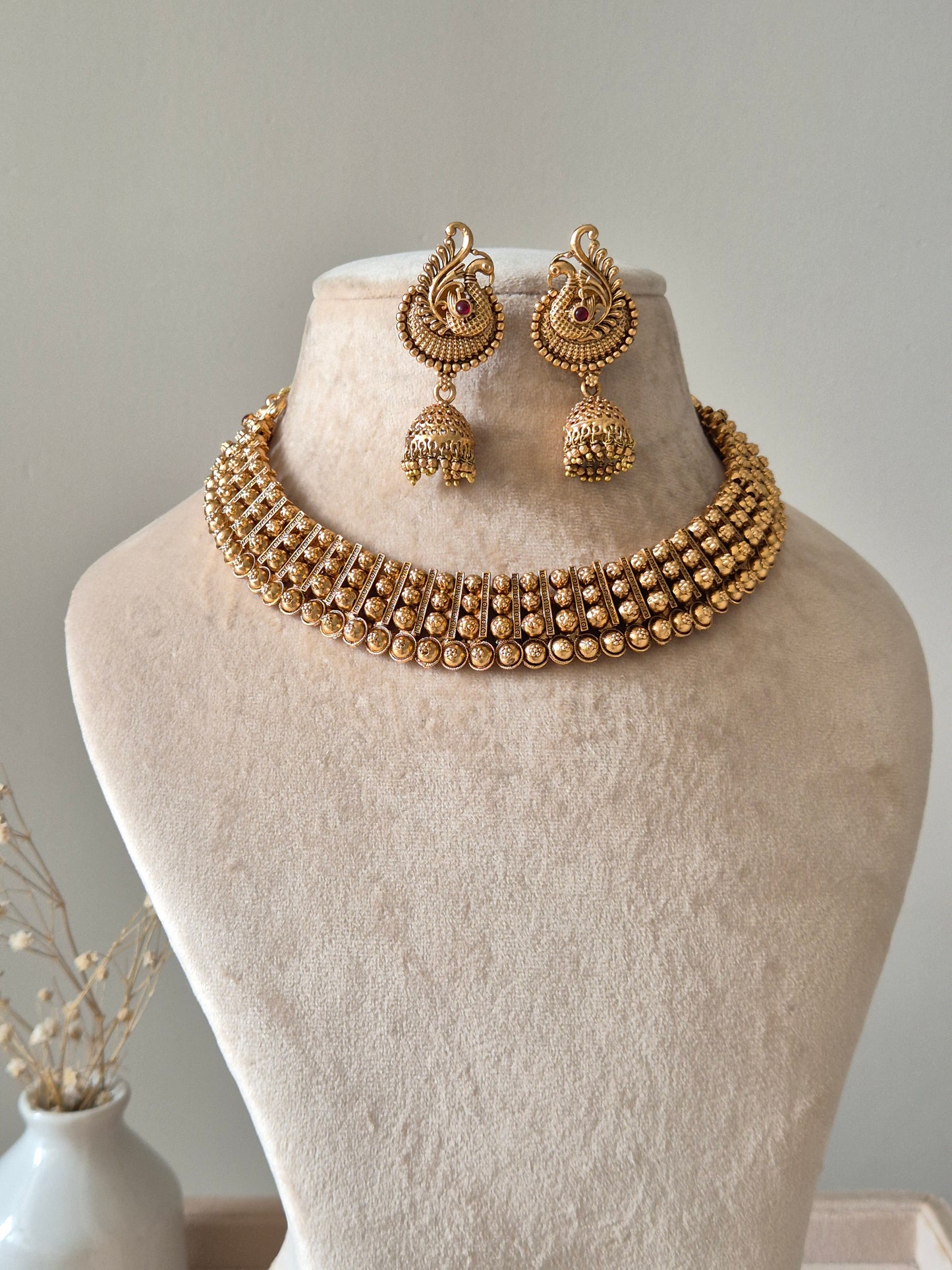 Roja Necklace Set