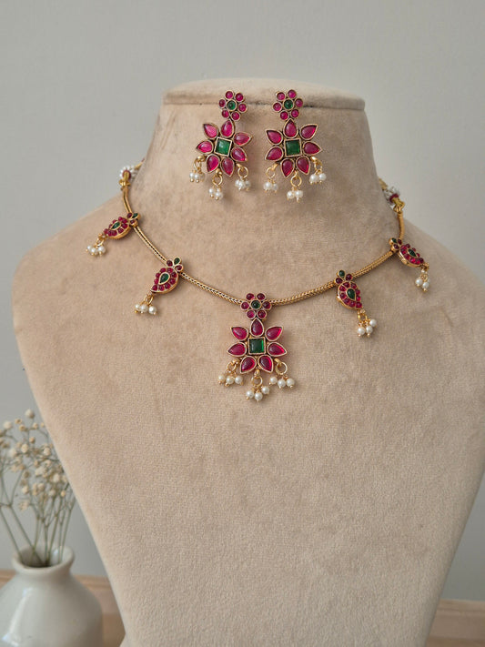 Charita Golden Necklace Set