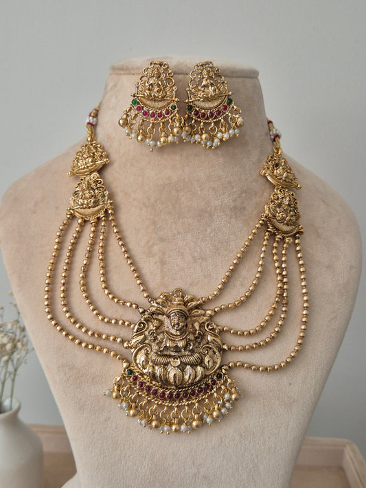 Chaya Golden Necklace Set