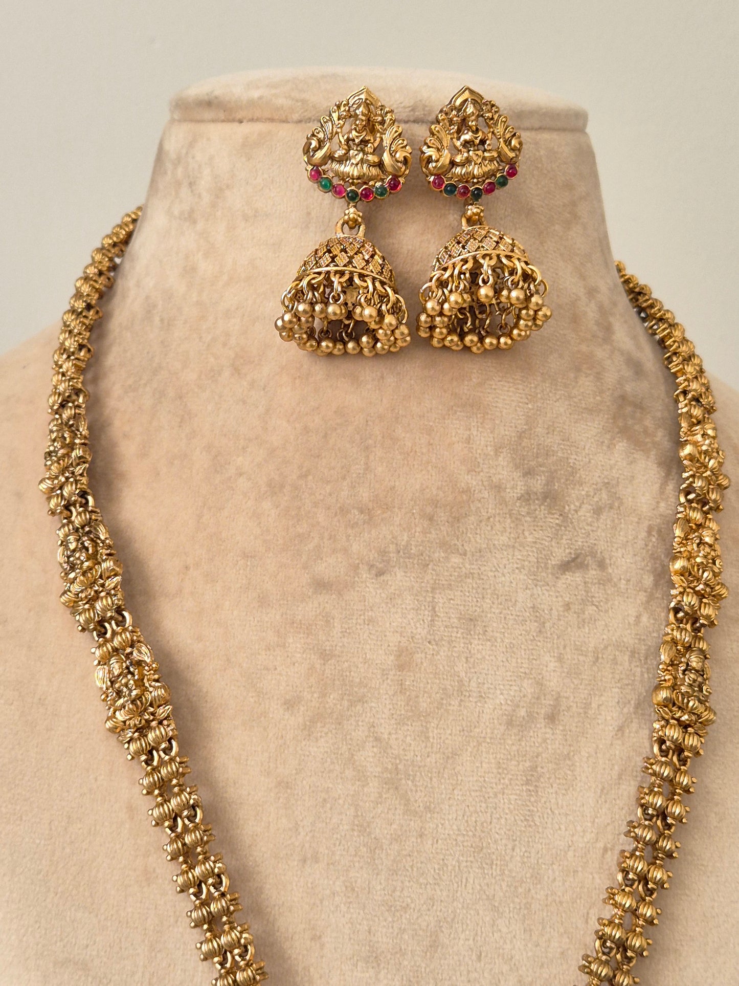 Chitrlekha Golden Necklace Set