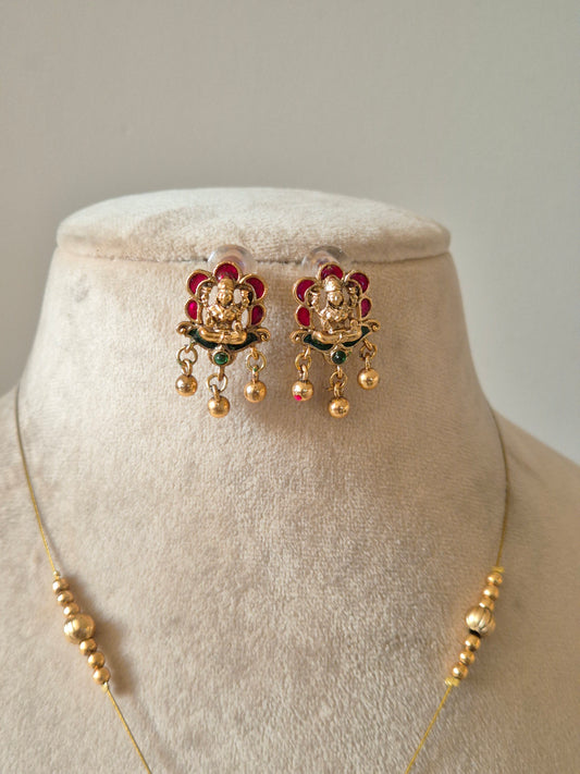 Unnati Invisible Chain Necklace Set