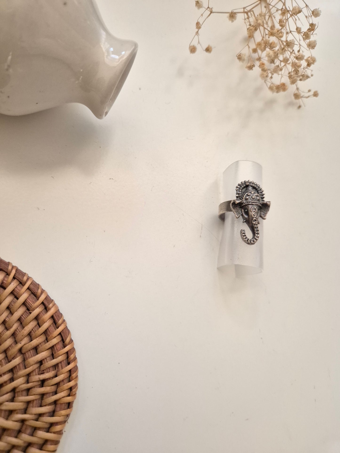 Anaka Ring