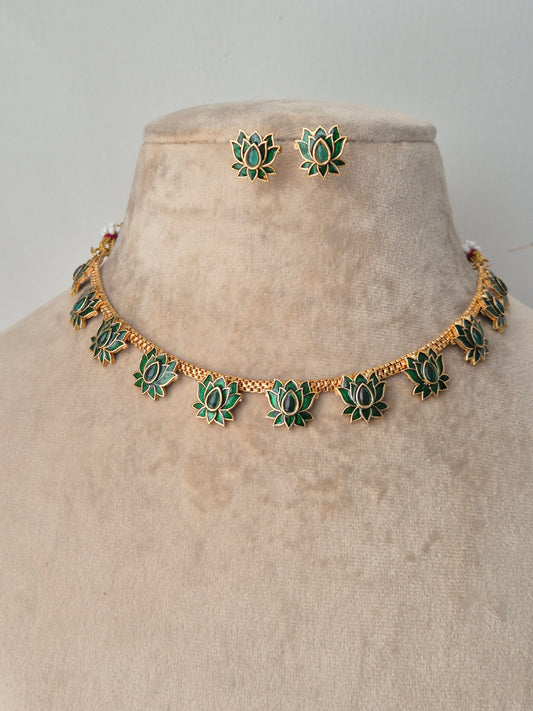 Kalyani Necklace Set