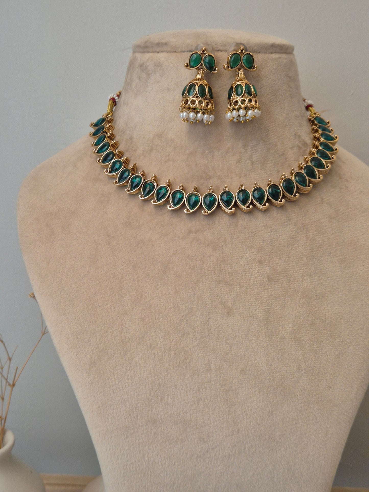 Gini Necklace Set