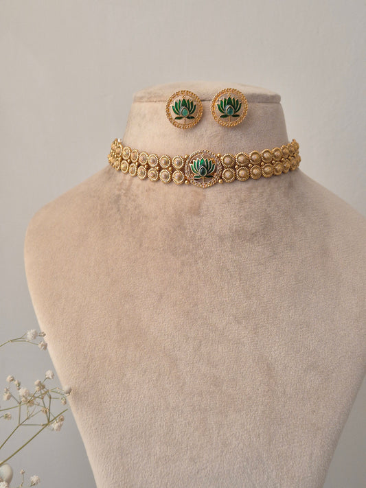 Ishu Choker Set
