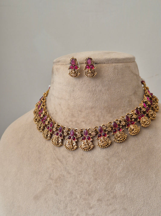 Shyama Necklace Set