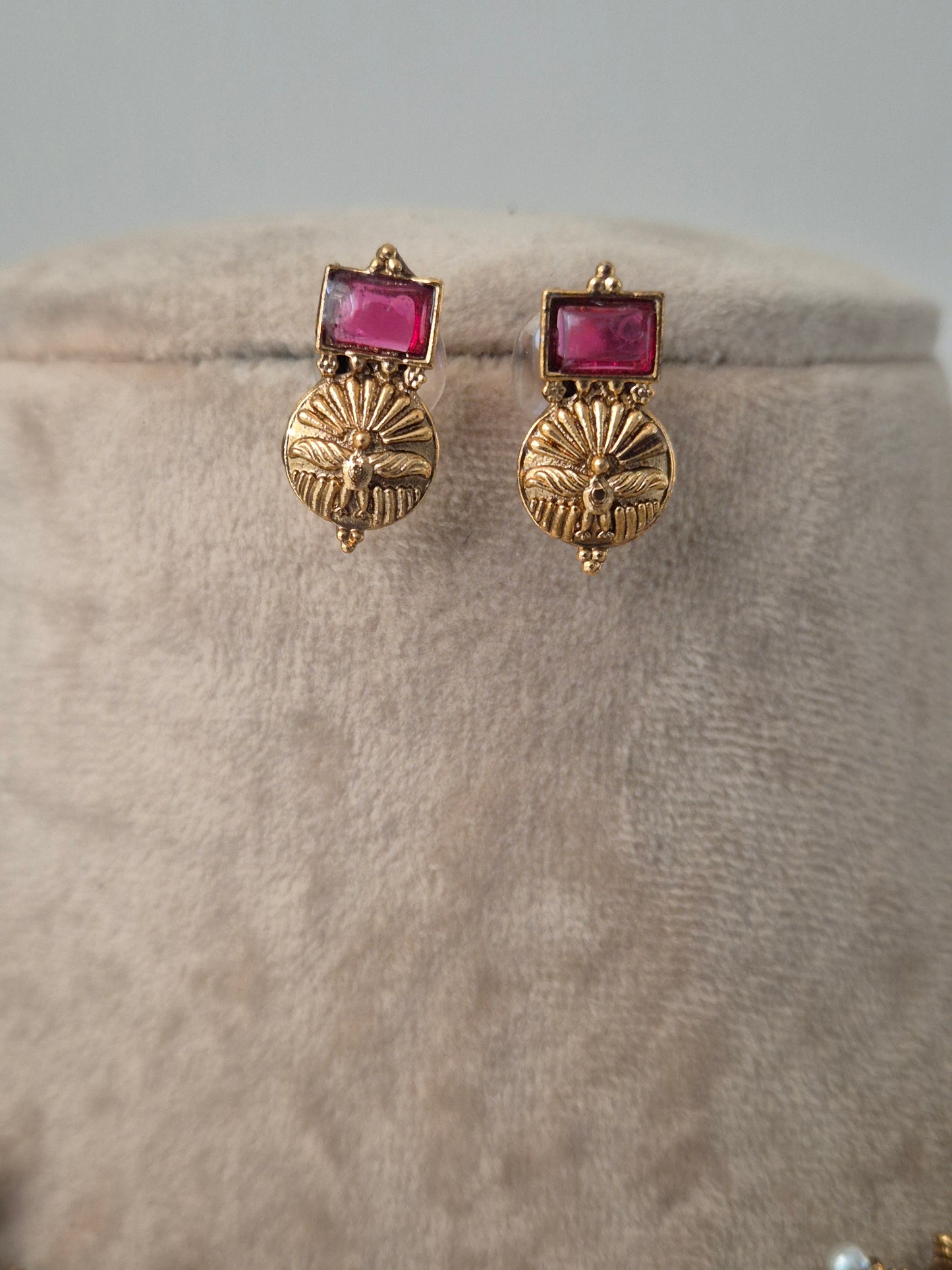 Fulkumari Necklace Set