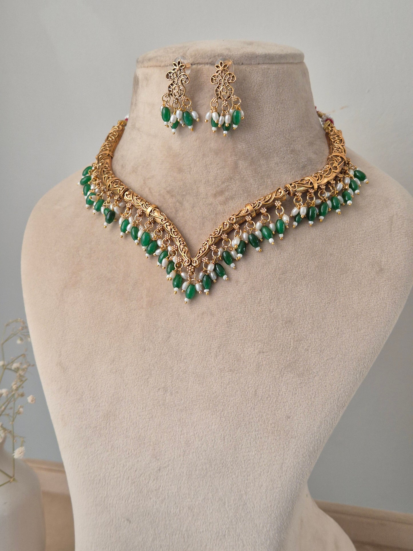 Trishla Necklace Set