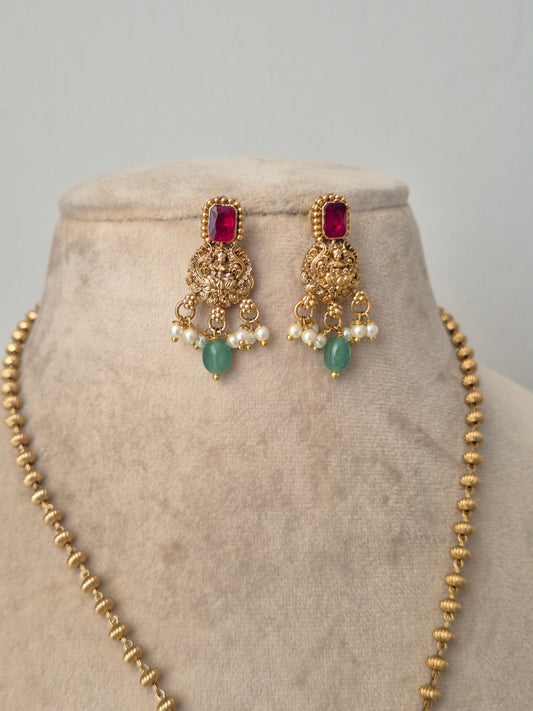 Triveni Necklace Set