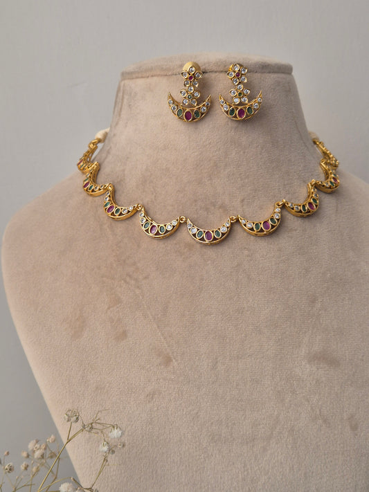 Alani Necklace Set