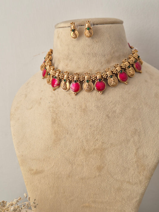 Sharvari Necklace Set