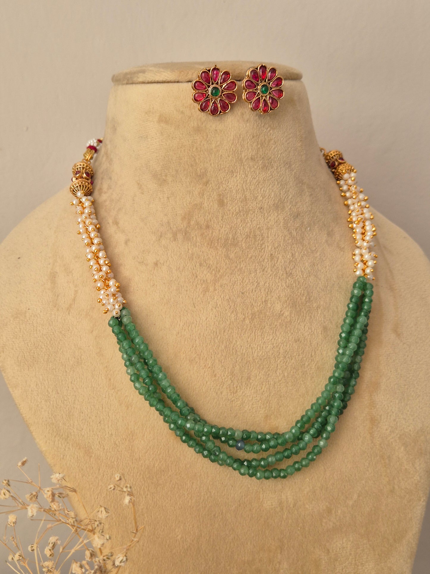 Varadha Necklace Set