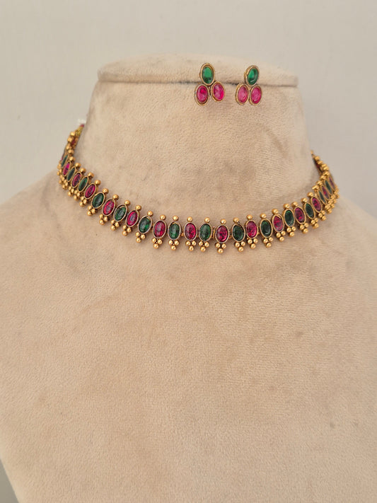 Srinidhi Necklace Set