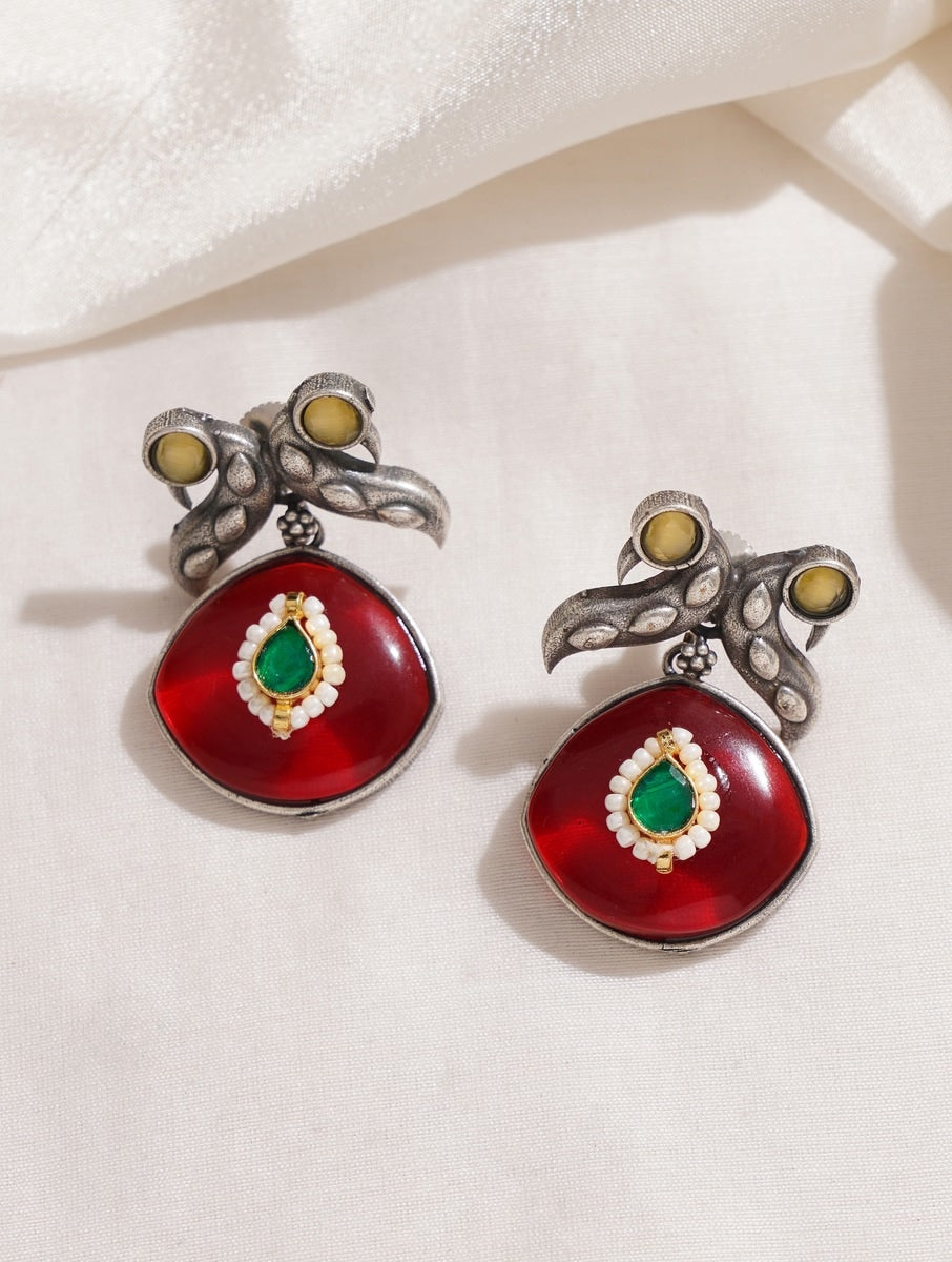 Yellow and red pendant necklace set, Noorika by Naitri, statement design displayed.