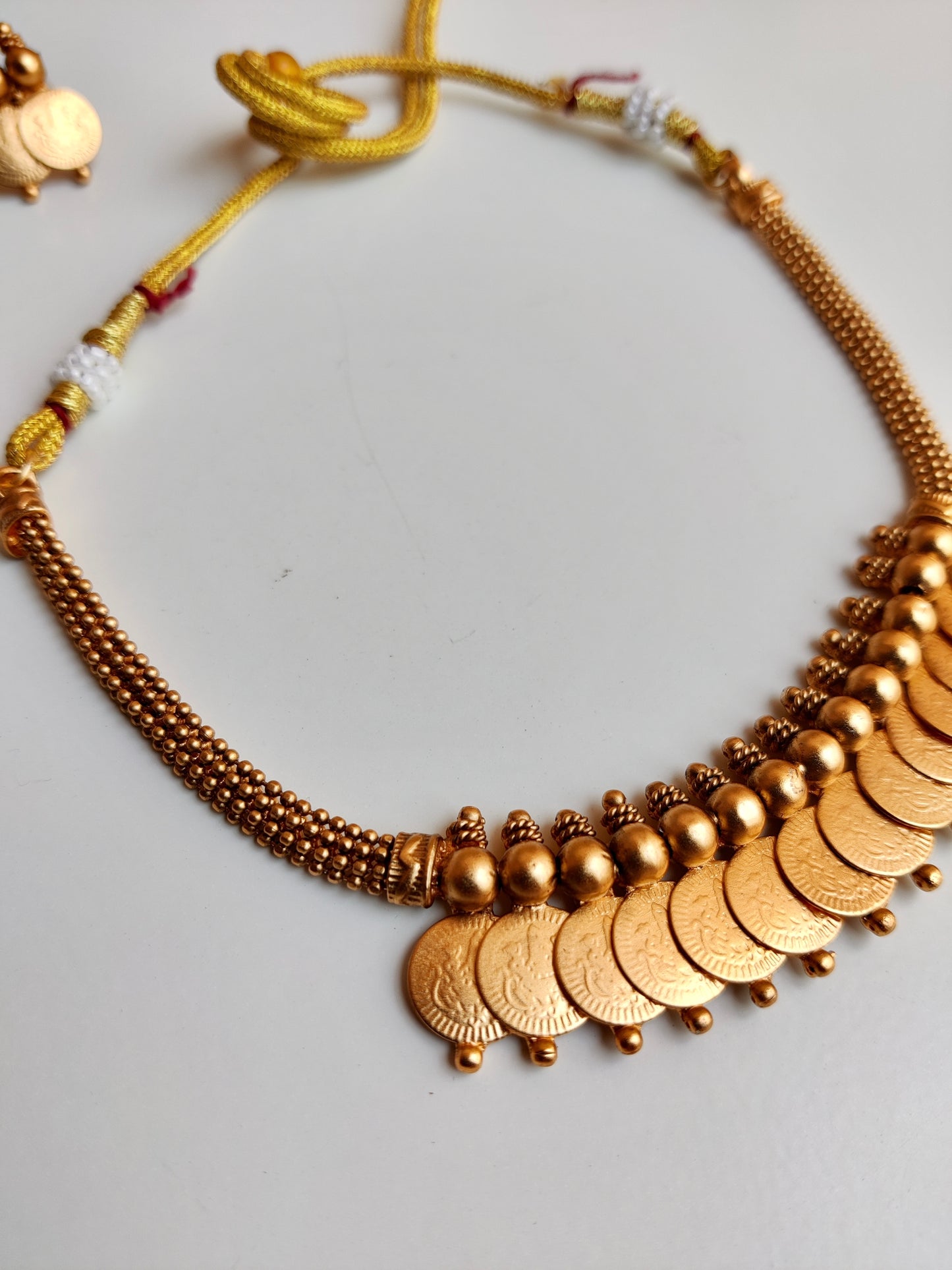 Aura Naitri Temple Necklace Set