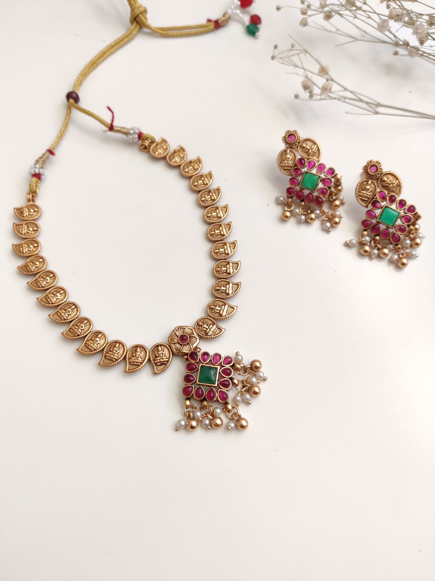 Natrajya Temple Necklace Set by Naitri - Necklace