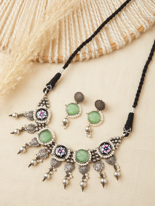 Yellow and green brass choker set, elegantly styled