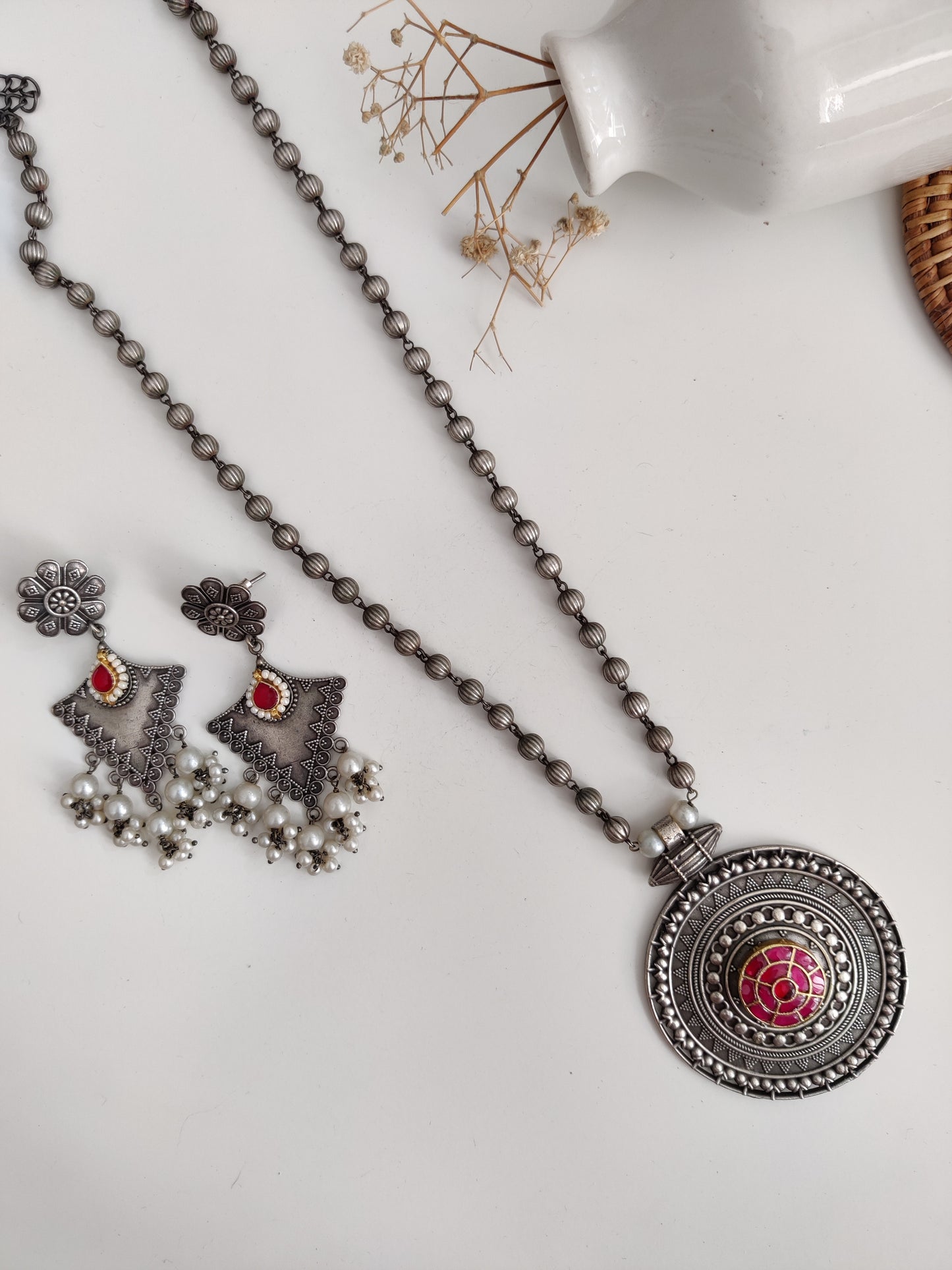 Dhruvi Necklace Set by Naitri - Necklace