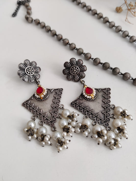 Dhruvi Necklace Set