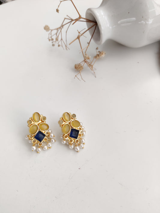 Vandu Earrings