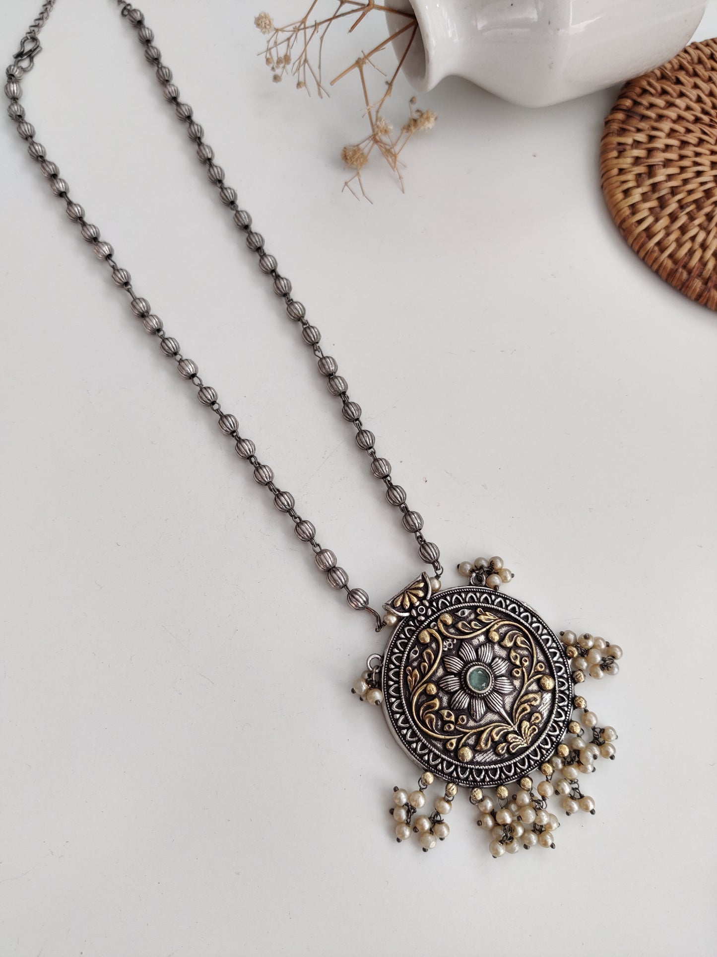 Veena Necklace