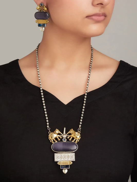 Ishvika Necklace Set