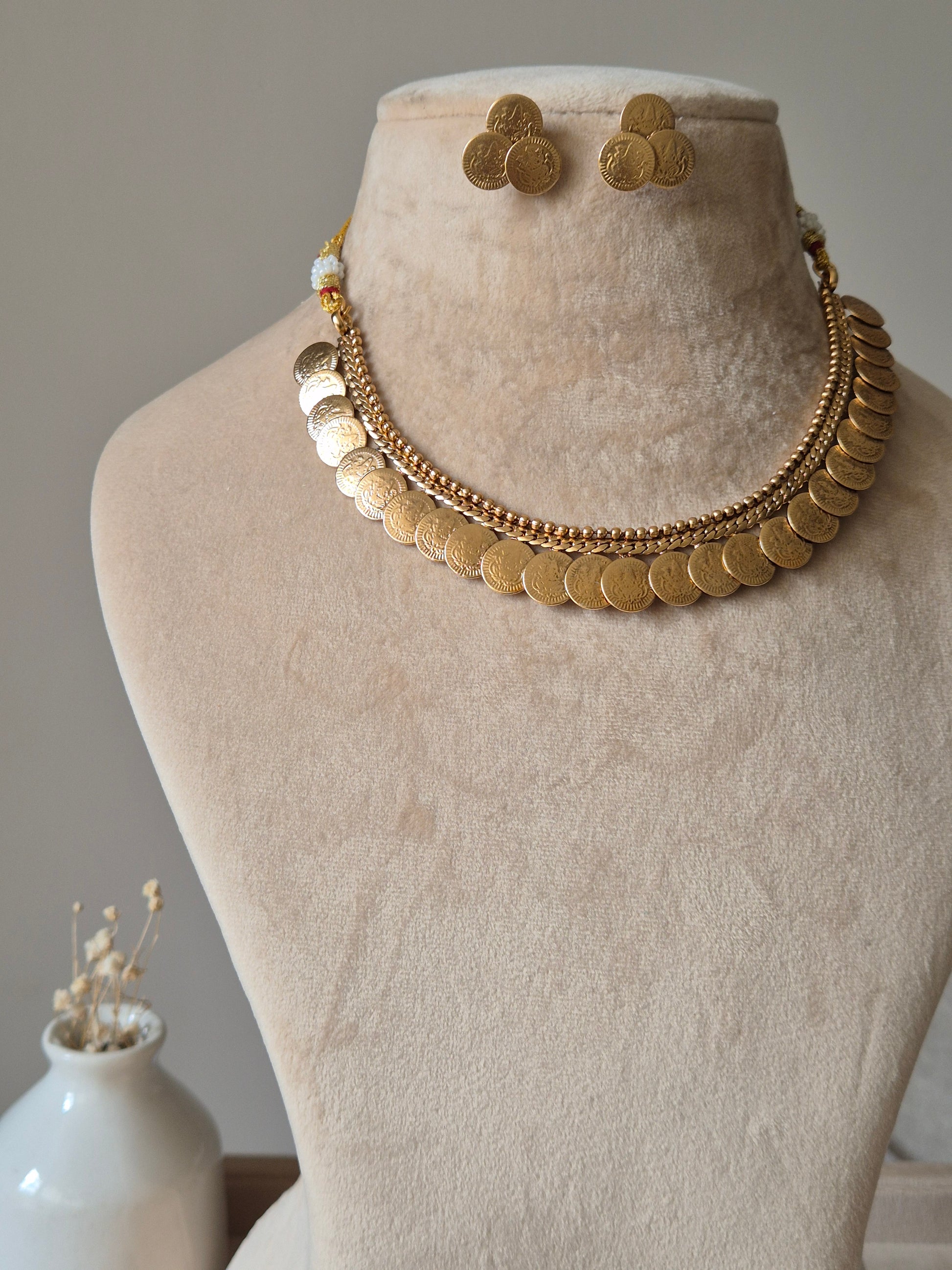 Gold necklace set, Sarita by Naitri, handcrafted traditional set.