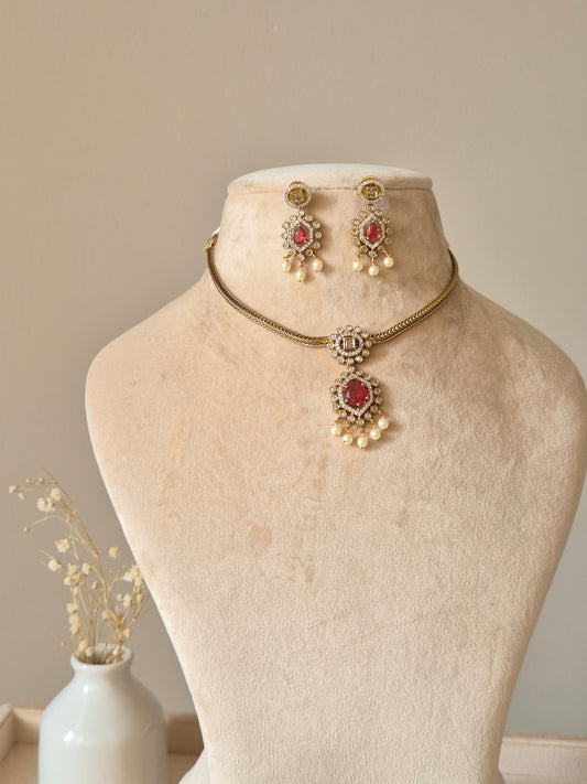 Gold pendant necklace set, Mitanshi by Naitri, sleek simple design.