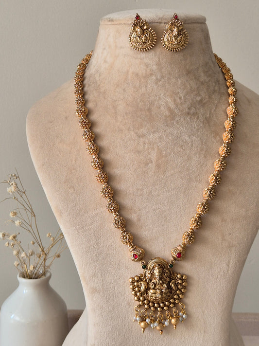 Sharmila Necklace Set