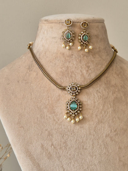 Nitanshi Necklace Set