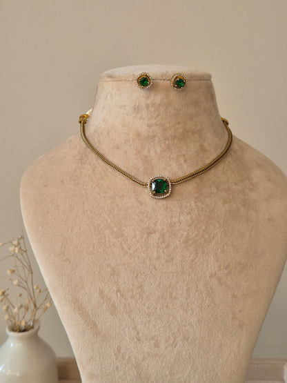Meetshikha Necklace Set