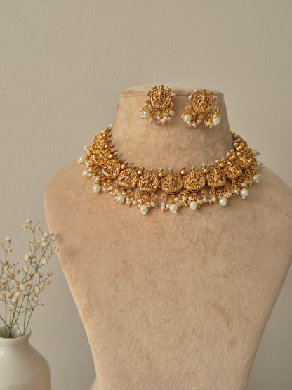 Bharathi Necklace Set