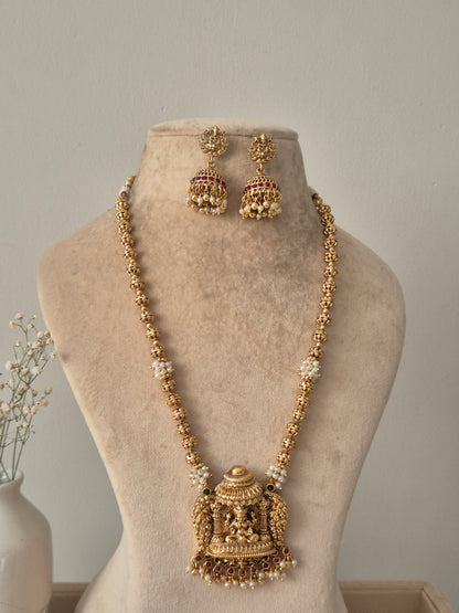 Ayanshi Temple Necklace Set