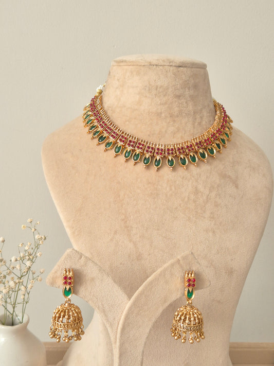 Irya Necklace Set by Naitri - Necklace
