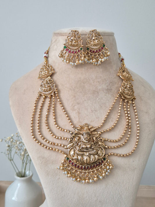 Chaya Golden Necklace Set