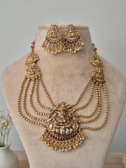 Chaya Golden Necklace Set