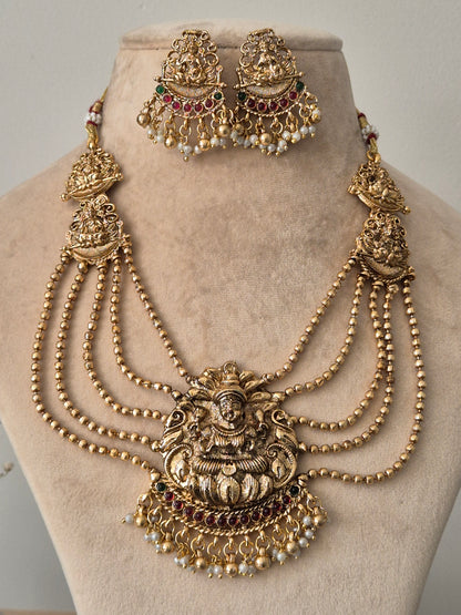 Chaya Golden Necklace Set