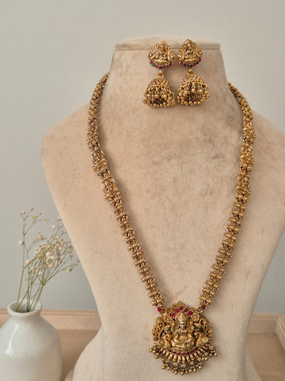 Chitrlekha Golden Necklace Set
