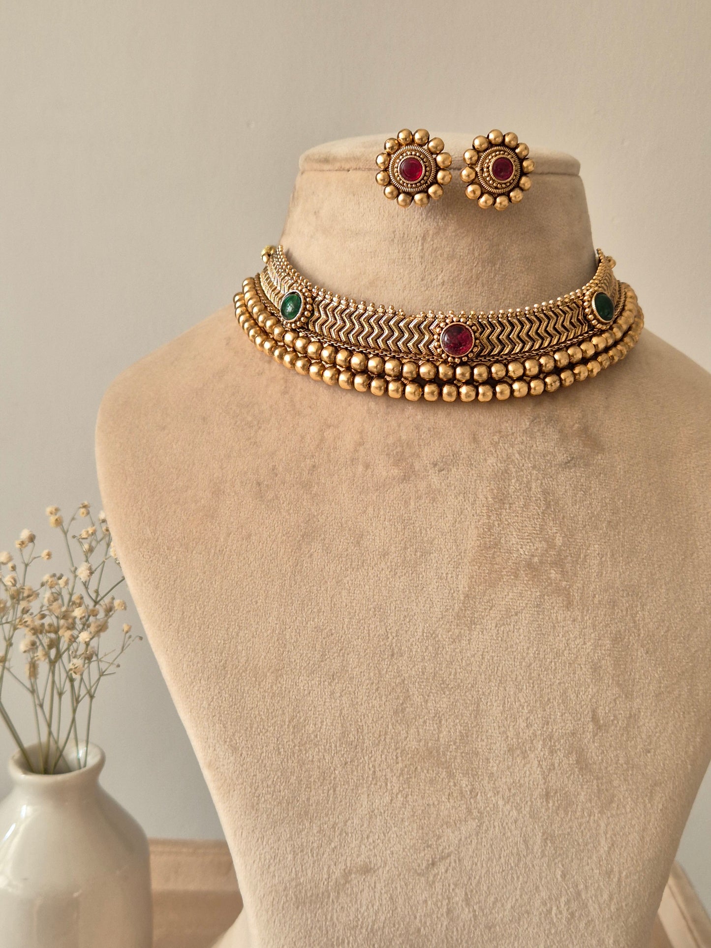 Adira Necklace Set