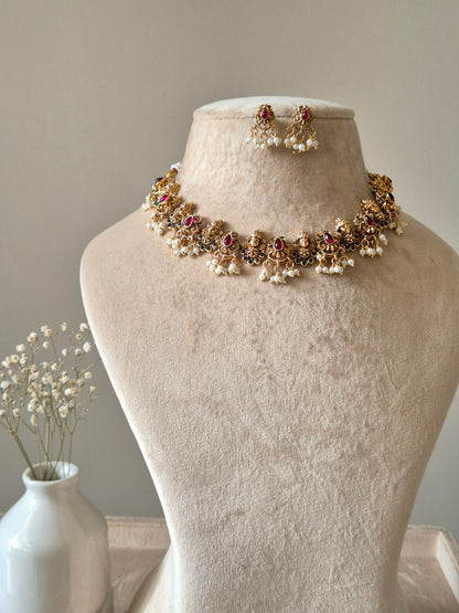 Rabhya Necklace Set
