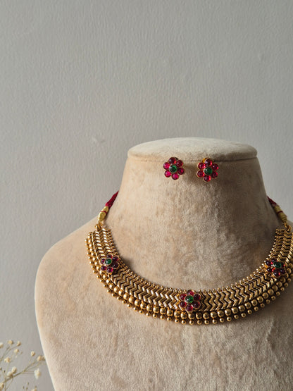 Huma Necklace Set