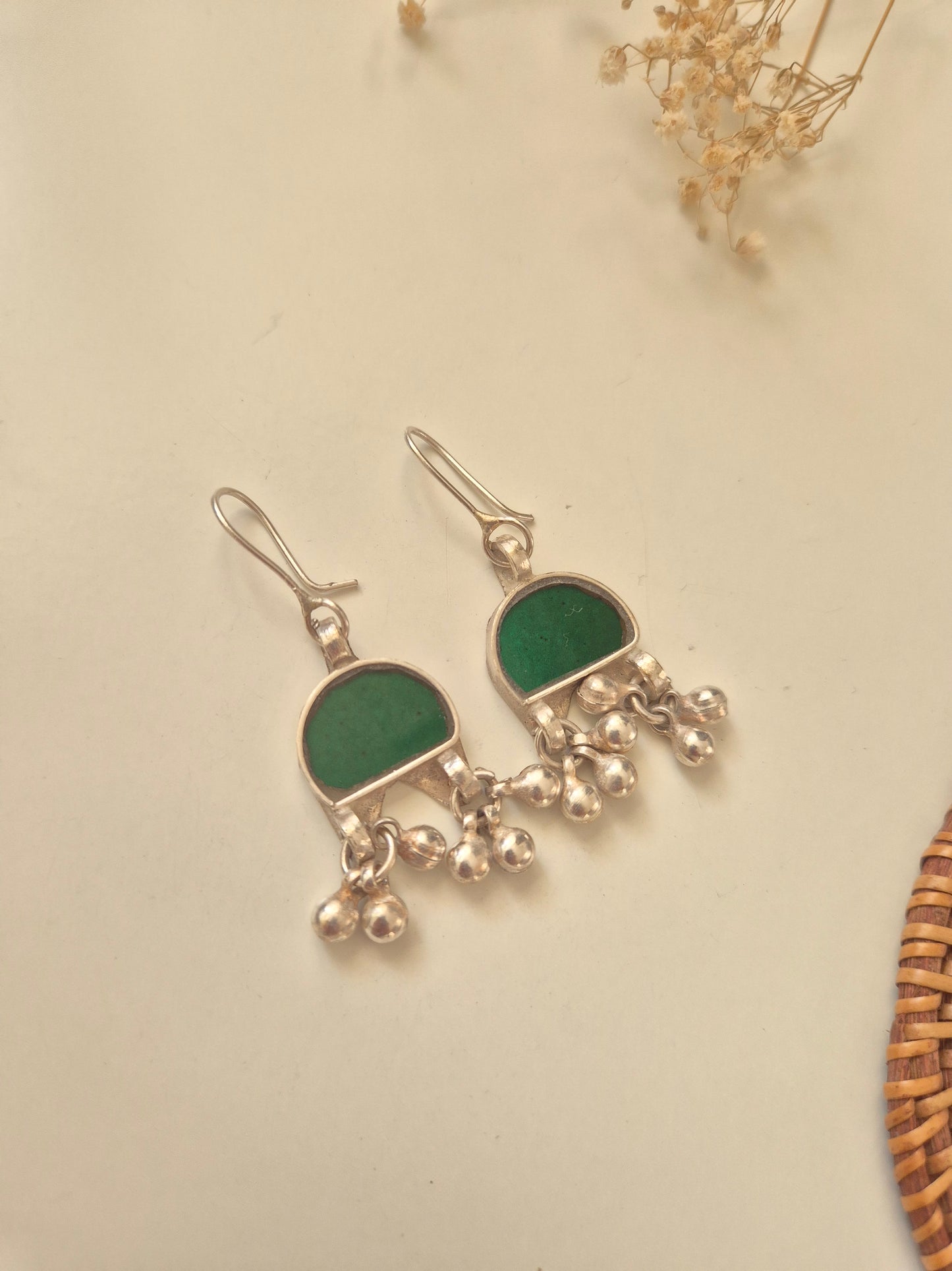 Jiya Glass Earrings