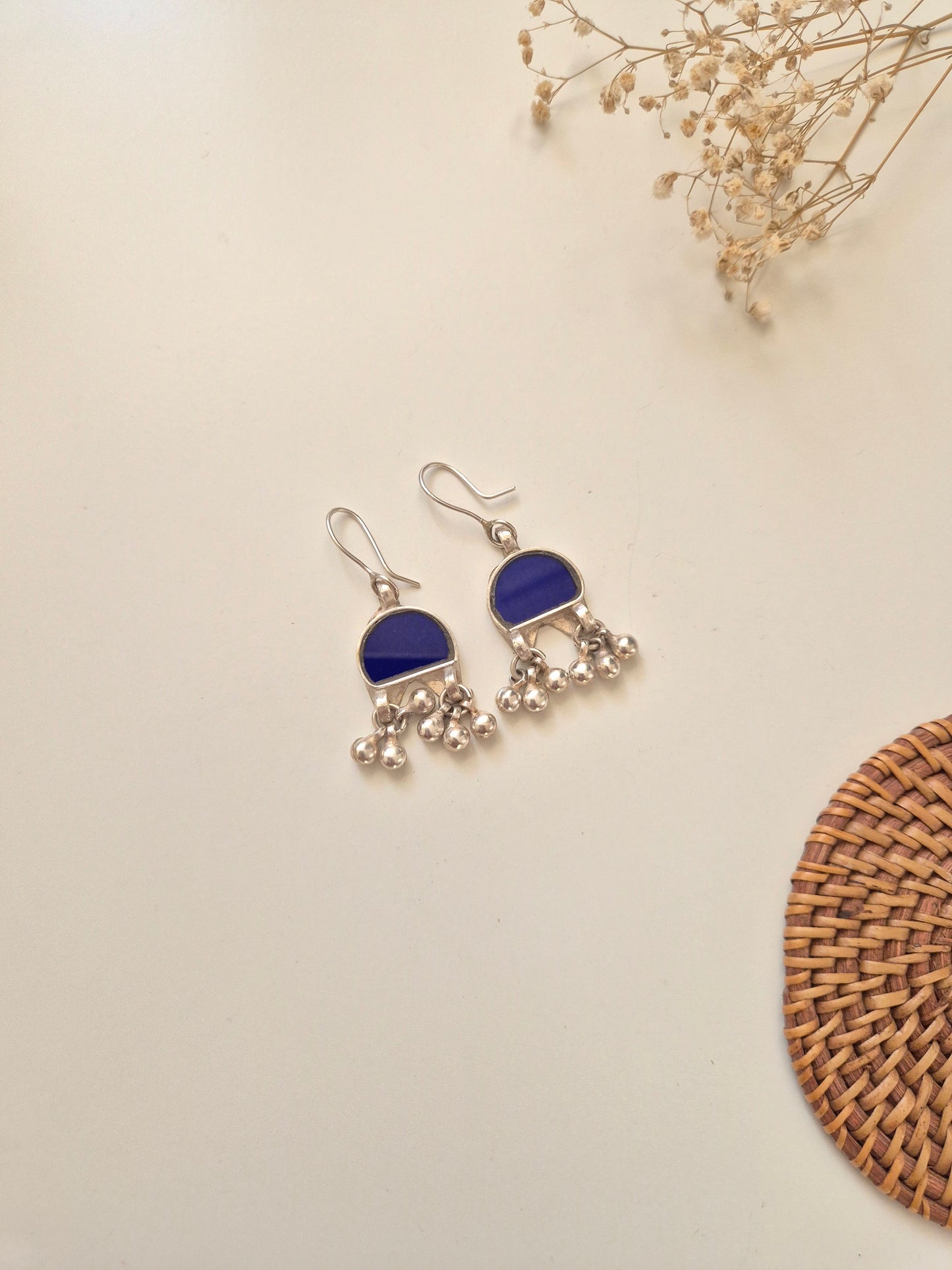 Tanvi Glass Earrings