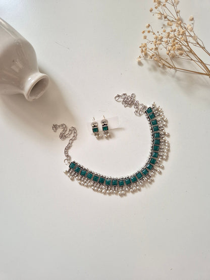 Tamana Necklace Set