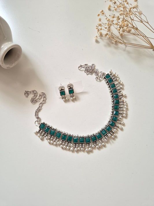 Tamana Necklace Set