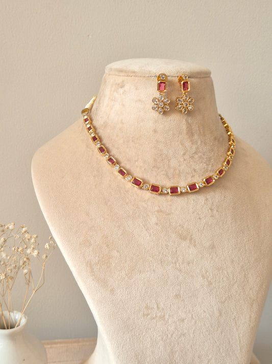 Akruti Necklace Set