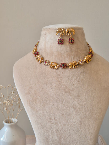 Hamsini Necklace Set