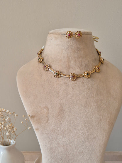 Swati Necklace Set