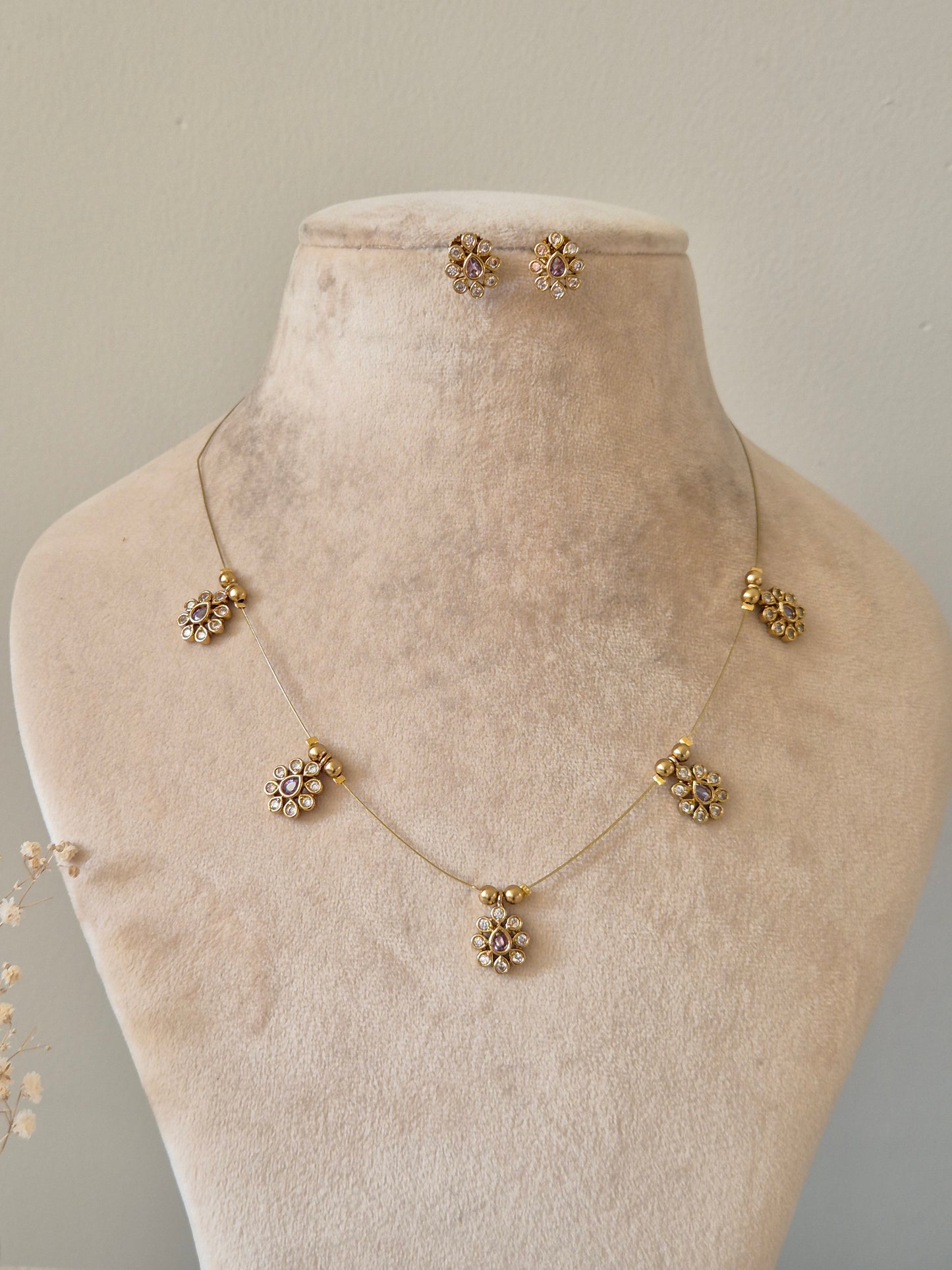 Namali Necklace Set