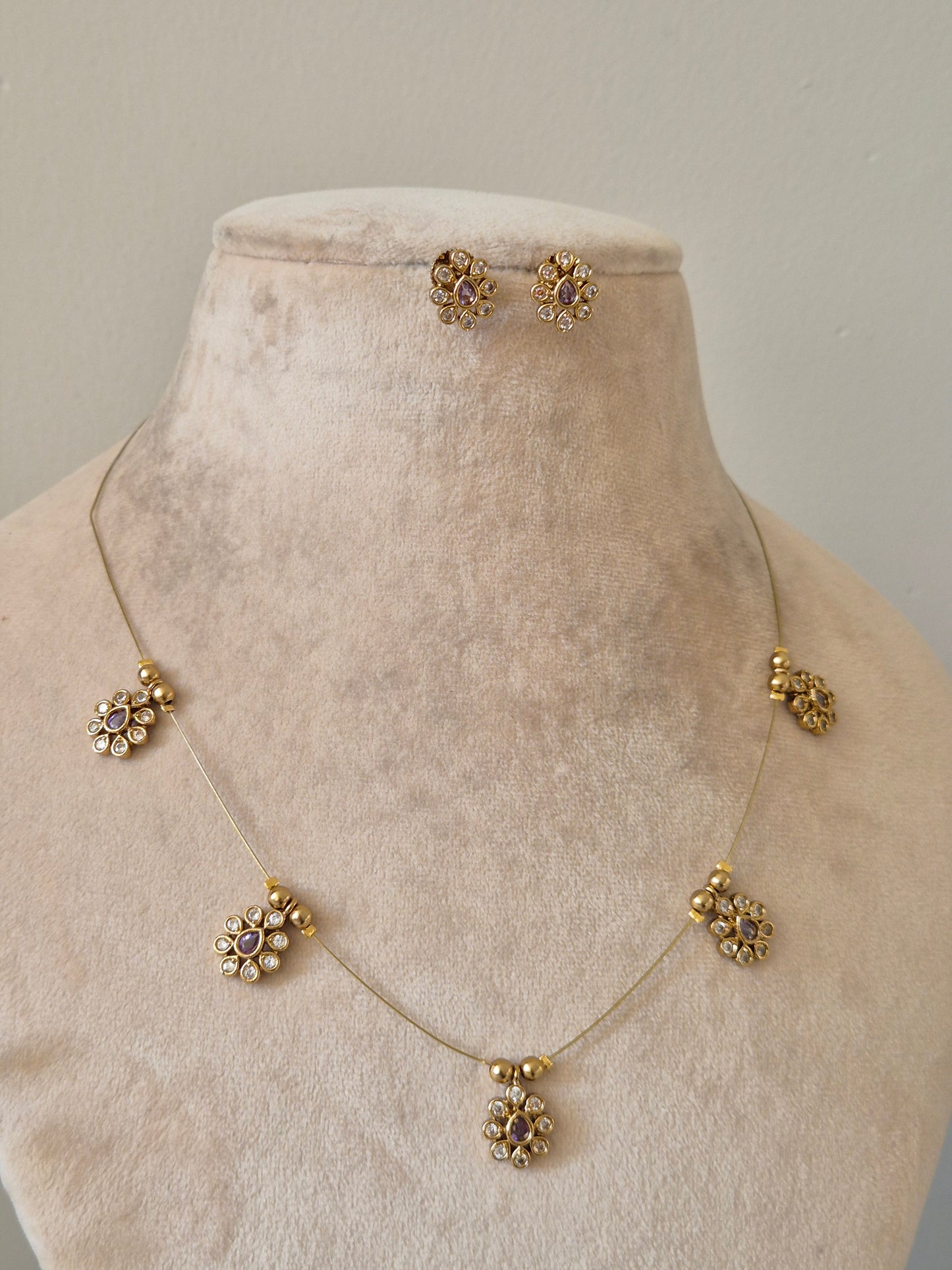 Namali Necklace Set